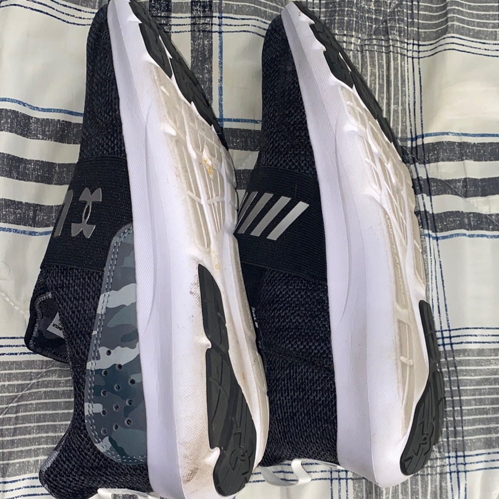 Under Armour Men's Black Slip-On Sneakers - Picture 5 of 5